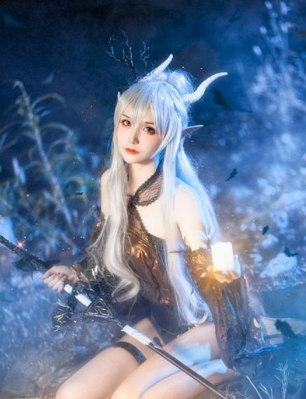 美女制服诱惑_720高清在线